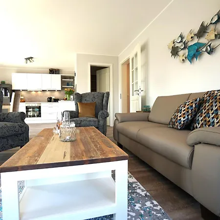 Bernstein & Breakfast 09 * Büsum